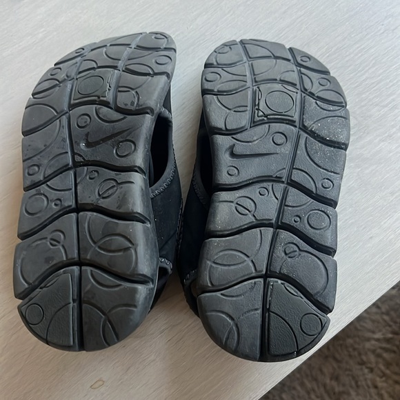 Nike Kids Velcro Sandals - Picture 4 of 4